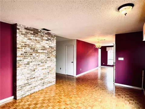 Living - 8 Cobblestone Way W, Mobile, AL 36608 photo 1 of 4