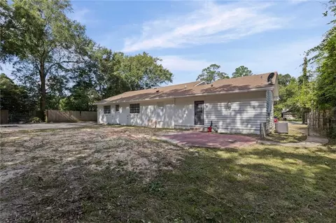 Exterior - 281 Florida St S, Mobile, AL 36606 photo 4 of 5