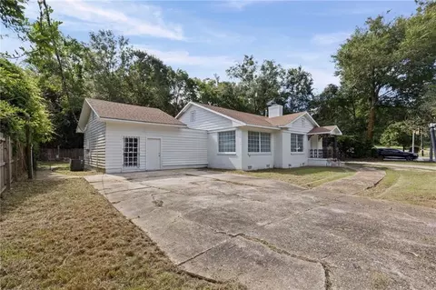 Exterior - 281 Florida St S, Mobile, AL 36606 photo 2 of 5