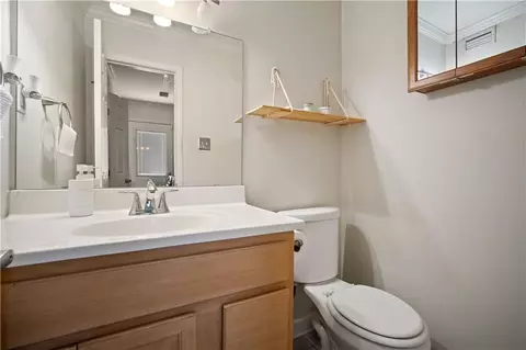 Bath - 4017 Cottage Hill Rd #73, Mobile, AL 36609 photo 3 of 3