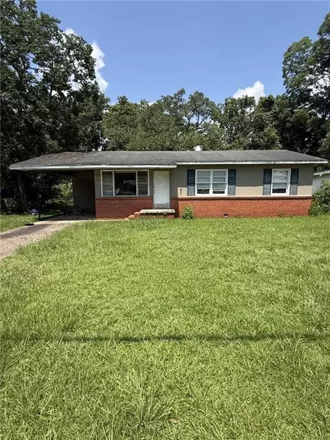 15 Elm St, Saraland, AL 36571