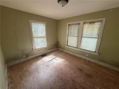 Bedroom - 320 Snyder Dr, Mobile, AL 36610 photo 3 of 6