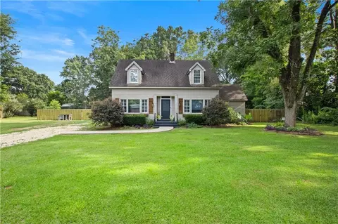 8355 Newburn St, Citronelle, AL 36522