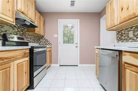 Other - 902 Memory Ln, Mobile, AL 36608 photo 2 of 4