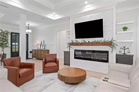 Living - 11 Creax Rd, Axis, AL 36505 photo 2 of 2