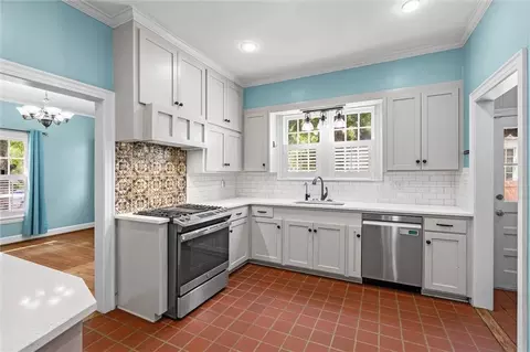 Kitchen - 173 Hannon Ave, Mobile, AL 36604 photo 2 of 2