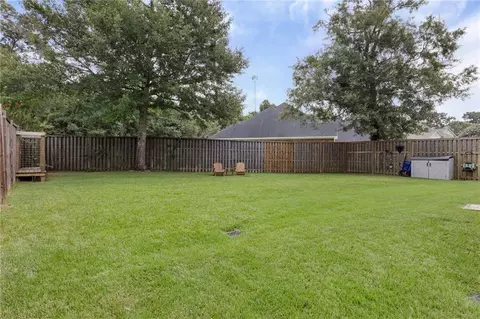 Exterior - 9140 Wallcross Ct, Mobile, AL 36695 photo 5 of 6