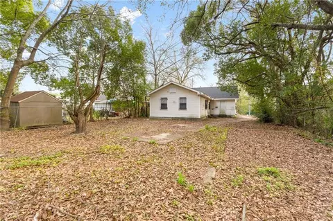 Exterior - 1254 Seneca St, Mobile, AL 36605 photo 1 of 2