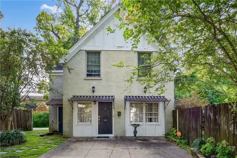 Exterior - 251 Park Ter, Mobile, AL 36604 photo 3 of 8