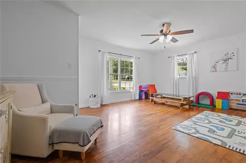 Living - 101 Overhill Rd, Mobile, AL 36608 photo 2 of 2