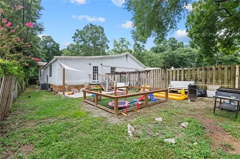 Exterior - 101 Overhill Rd, Mobile, AL 36608 photo 6 of 6