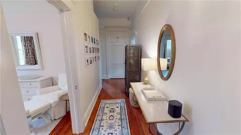 Entry Way - 16 N Reed Ave, Mobile, AL 36604 photo 3 of 4