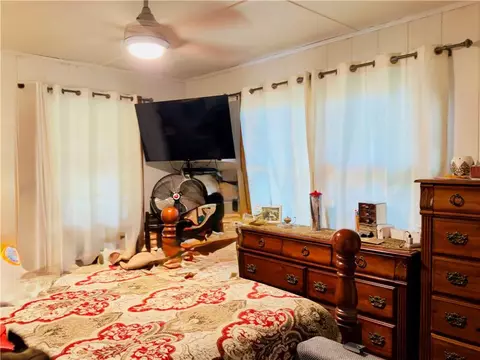 Bedroom - 2751 Longleaf Dr, Mobile, AL 36693 photo 3 of 7