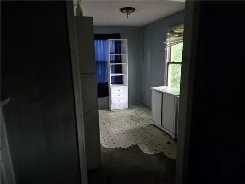 Entry Way - 2069 Holmes Dr, Mobile, AL 36605 photo 1 of 1
