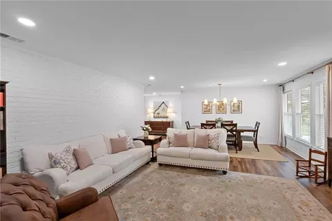 Other - 3908 Pembrocke Ave, Mobile, AL 36608 photo 2 of 12