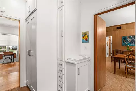 Entry Way - 104 Beverly Ct, Mobile, AL 36604 photo 2 of 2