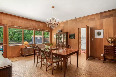 Dining - 104 Beverly Ct, Mobile, AL 36604 photo 1 of 4