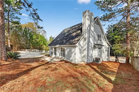 Exterior - 3312 Dundee Ct, Mobile, AL 36695 photo 2 of 4