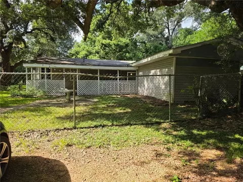 7270 Westchester Dr, Mobile, AL 36619