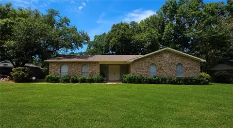 309 Ponce De Leon Dr E, Saraland, AL 36571