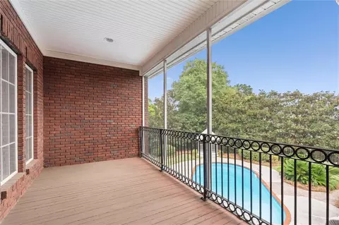 Exterior - 7596 Willow Cir, Mobile, AL 36695 photo 3 of 15