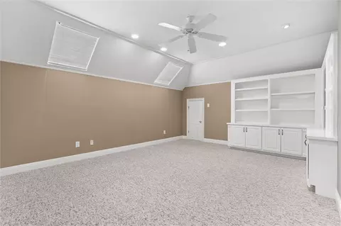 Bedroom - 7596 Willow Cir, Mobile, AL 36695 photo 4 of 5