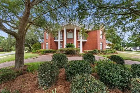 Exterior - 7596 Willow Cir, Mobile, AL 36695 photo 12 of 15