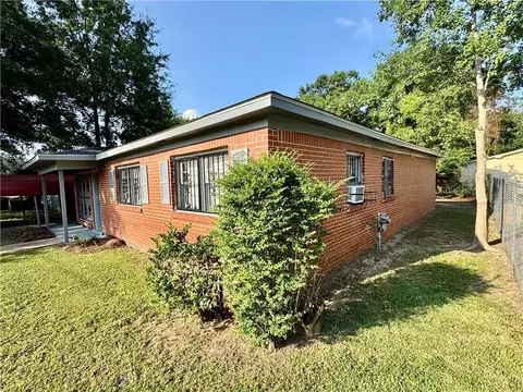 Exterior - 363 Schwarz St, Mobile, AL 36617 photo 4 of 6