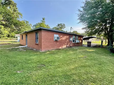 Exterior - 363 Schwarz St, Mobile, AL 36617 photo 5 of 6