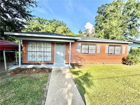 Exterior - 363 Schwarz St, Mobile, AL 36617 photo 2 of 6