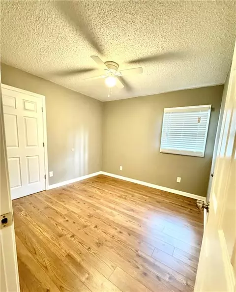 Bedroom - 363 Schwarz St, Mobile, AL 36617 photo 3 of 4