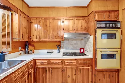 Kitchen - 1106 Summerville St, Mobile, AL 36617 photo 4 of 4