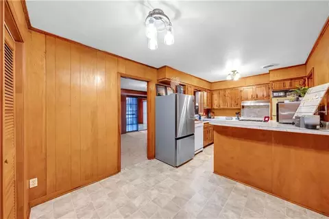 Kitchen - 1106 Summerville St, Mobile, AL 36617 photo 1 of 4