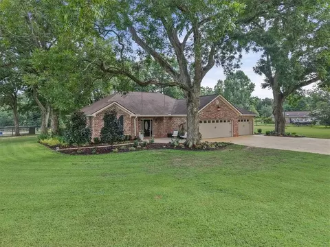 Exterior - 10730 Tanner Williams Rd, Mobile, AL 36608 photo 3 of 11