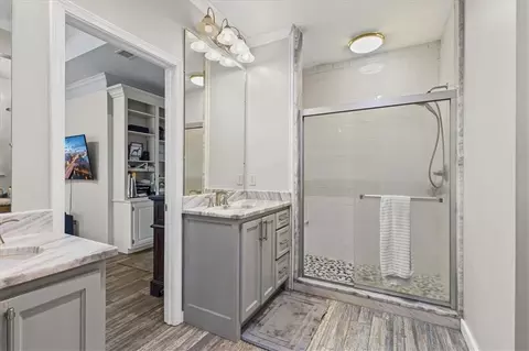 Bath - 10730 Tanner Williams Rd, Mobile, AL 36608 photo 1 of 2