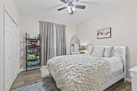 Bedroom - 10730 Tanner Williams Rd, Mobile, AL 36608 photo 3 of 4