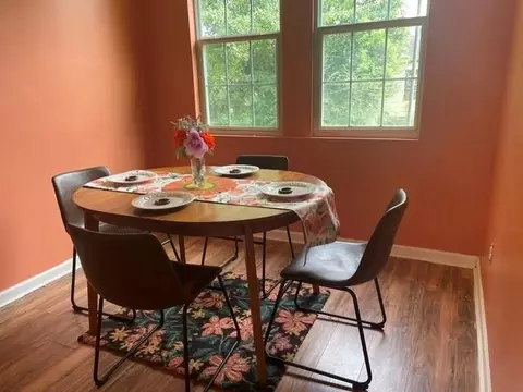 Dining - 116 Carlen St N, Mobile, AL 36607 photo 3 of 4