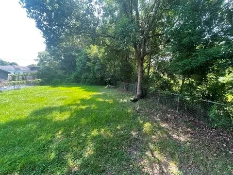 Exterior - 116 Carlen St N, Mobile, AL 36607 photo 8 of 9