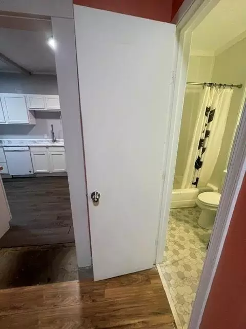 Entry Way - 116 Carlen St N, Mobile, AL 36607 photo 3 of 3