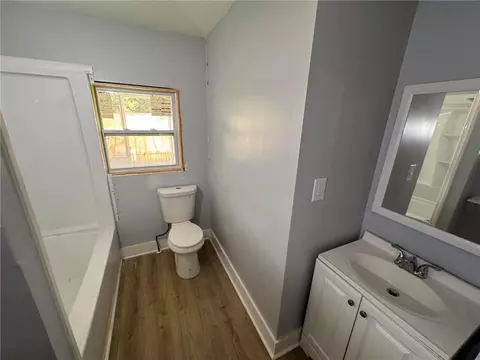 Bath - 304 Pelham St, Chickasaw, AL 36611 photo 1 of 2