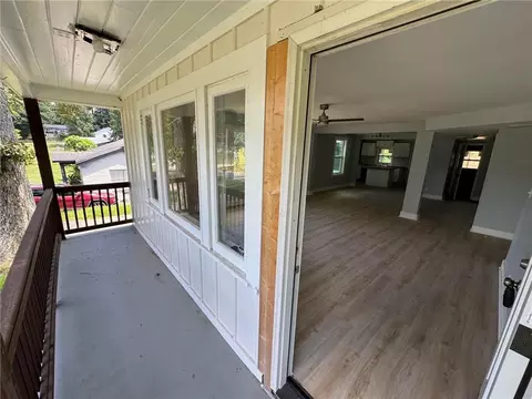 Exterior - 304 Pelham St, Chickasaw, AL 36611 photo 1 of 16