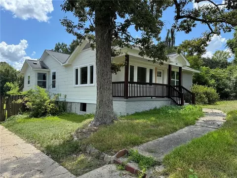 Exterior - 304 Pelham St, Chickasaw, AL 36611 photo 15 of 16