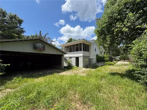 Exterior - 304 Pelham St, Chickasaw, AL 36611 photo 7 of 16