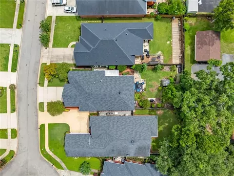 View/Area - 718 Natchez Trail Ct, Mobile, AL 36609 photo 13 of 16