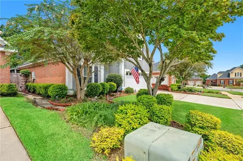 Exterior - 718 Natchez Trail Ct, Mobile, AL 36609 photo 7 of 18
