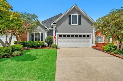 Exterior - 718 Natchez Trail Ct, Mobile, AL 36609 photo 3 of 18