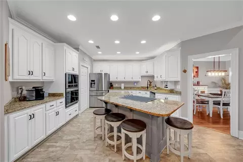 Kitchen - 718 Natchez Trail Ct, Mobile, AL 36609 photo 2 of 3