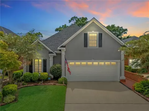 Exterior - 718 Natchez Trail Ct, Mobile, AL 36609 photo 2 of 18