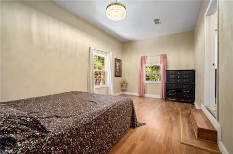 Bedroom - 1151 Navco Rd, Mobile, AL 36605 photo 3 of 5