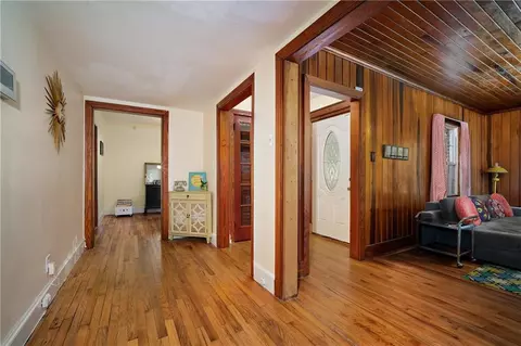 Entry Way - 1151 Navco Rd, Mobile, AL 36605 photo 1 of 4